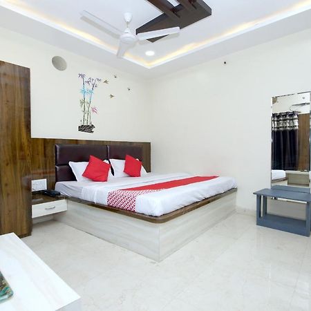 Oyo Flagship 27933 Hotel Green Valley Raipur  Luaran gambar